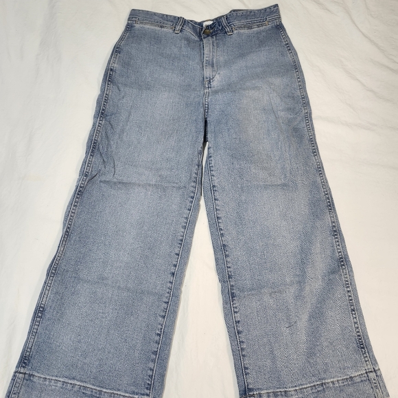 GAP Jeans - Picture 2 of 2